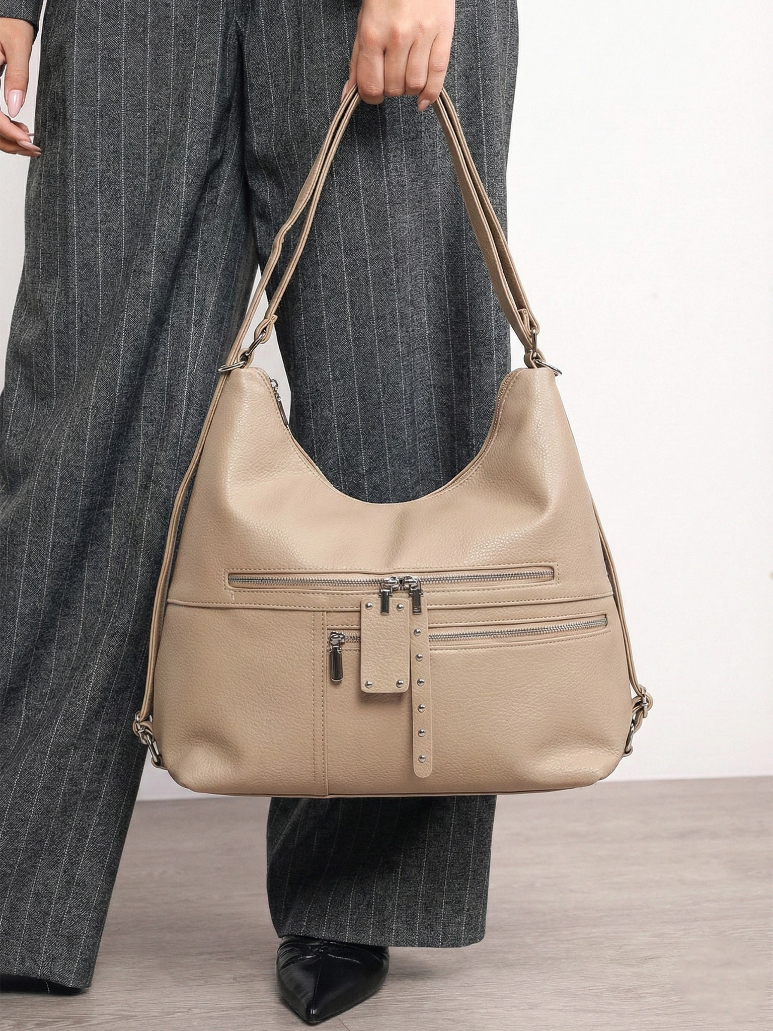 Сумка-шоппер с декоративными пуллерами в ассортименте